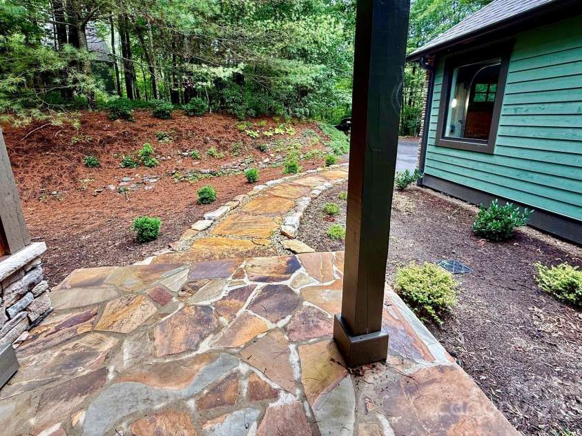 5039 Connestee Trail, Brevard, NC 28712.  MLS# CAR4324412, YatesRealty ID 4322. 
