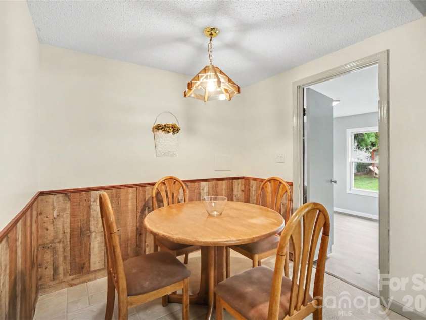 104 Main Street, Belmont, NC 28012.  MLS# CAR4408838, YatesRealty ID 43221. 