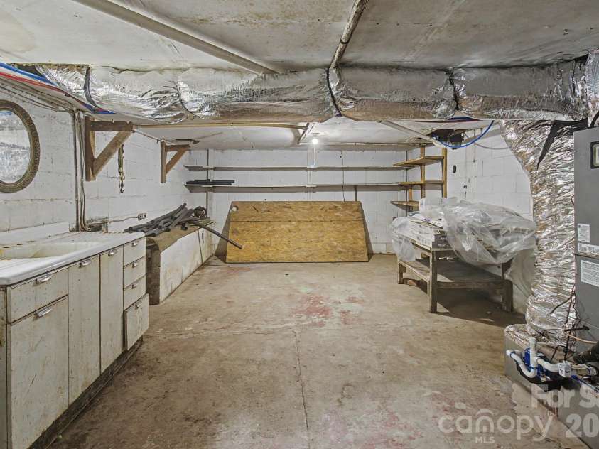 47 Stone Cottage Road, Mars Hill, NC 28754.  MLS# CAR4413320, YatesRealty ID 43222. 