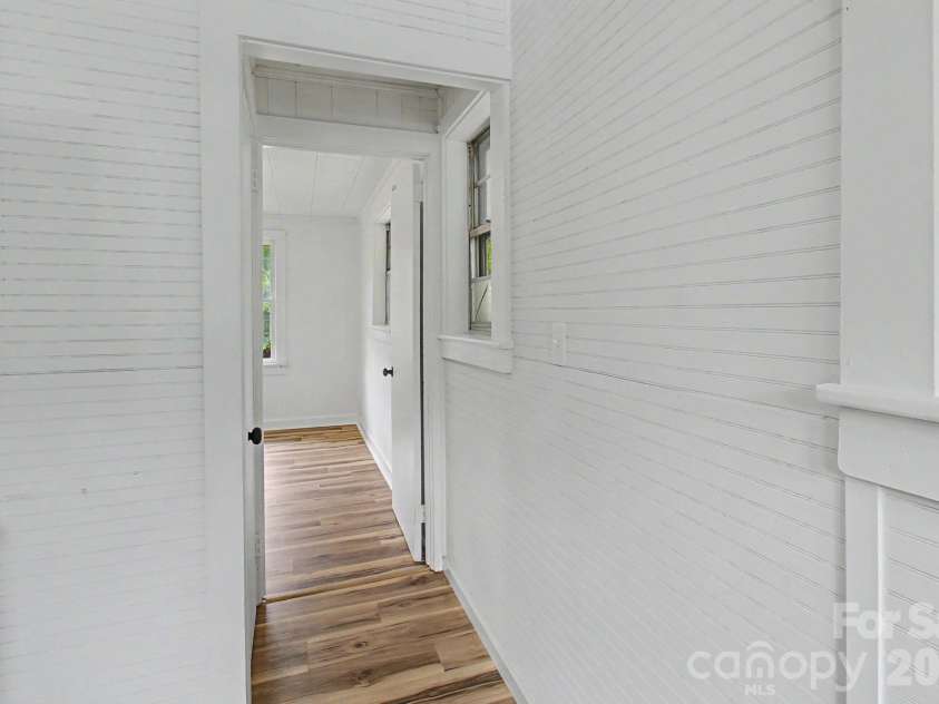 47 Stone Cottage Road, Mars Hill, NC 28754.  MLS# CAR4413320, YatesRealty ID 43222. 