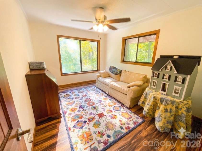 903 Winter Star Loop, Burnsville, NC 28714.  MLS# CAR4410842, YatesRealty ID 43224. 