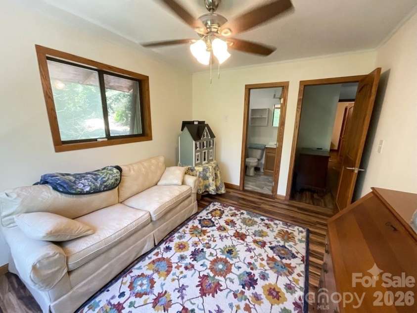 903 Winter Star Loop, Burnsville, NC 28714.  MLS# CAR4410842, YatesRealty ID 43224. 