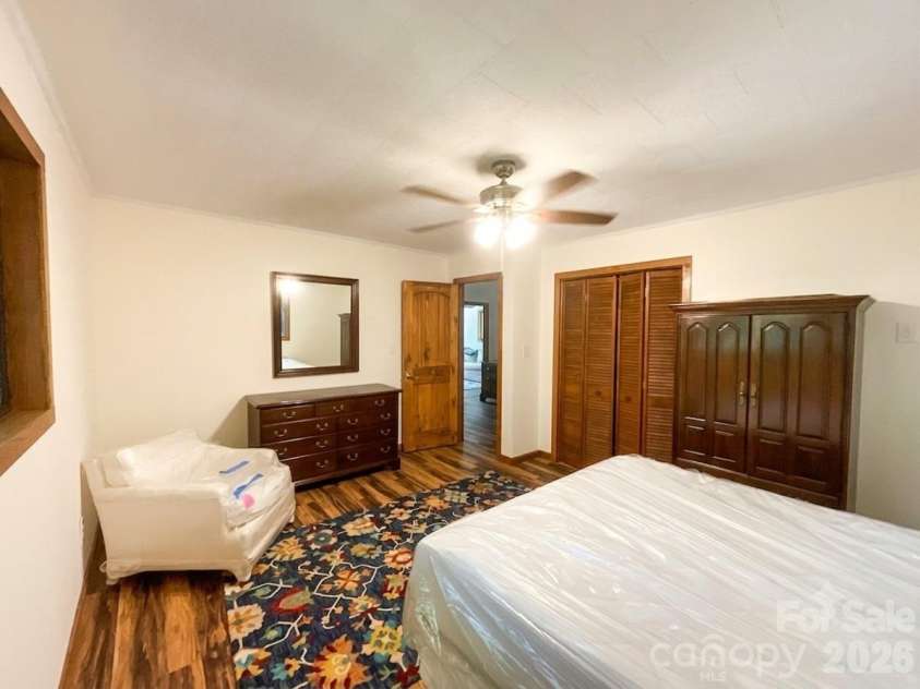 903 Winter Star Loop, Burnsville, NC 28714.  MLS# CAR4410842, YatesRealty ID 43224. 