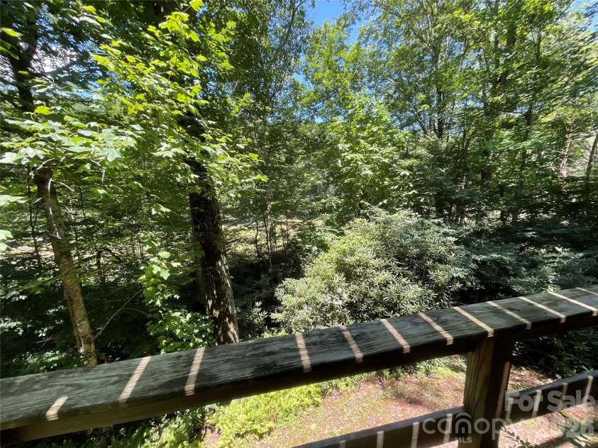 903 Winter Star Loop, Burnsville, NC 28714.  MLS# CAR4410842, YatesRealty ID 43224. 