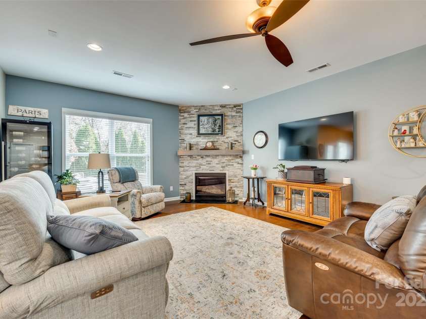 1035 Crescent Moon Drive, Fort Mill, SC 29715.  MLS# CAR4201241, YatesRealty ID 4323. Great Room with Fireplace