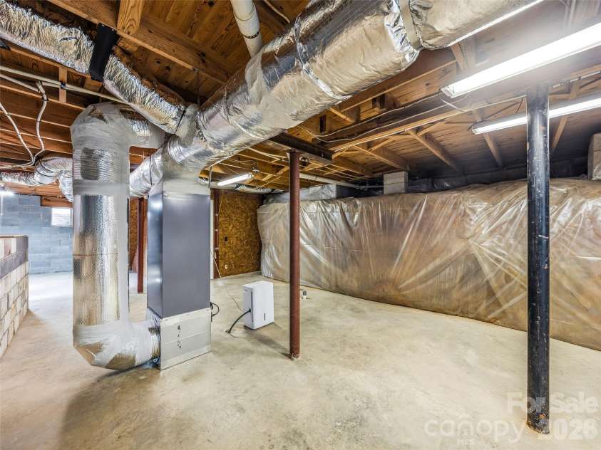 428 Jackson Road, Fletcher, NC 28732.  MLS# CAR4345226, YatesRealty ID 4323. 