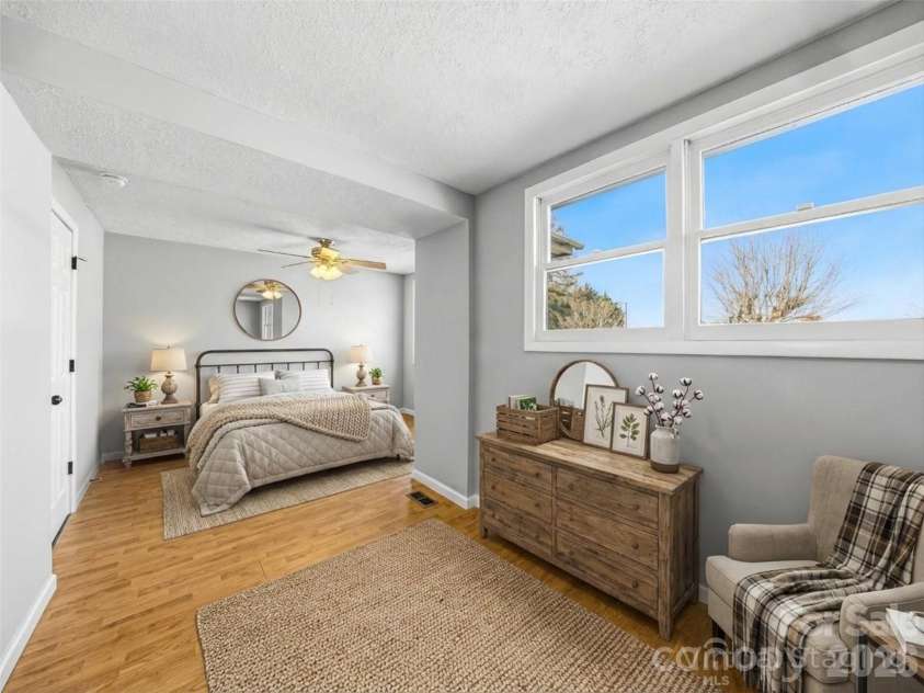 428 Jackson Road, Fletcher, NC 28732.  MLS# CAR4345226, YatesRealty ID 4323. Virtaully staged