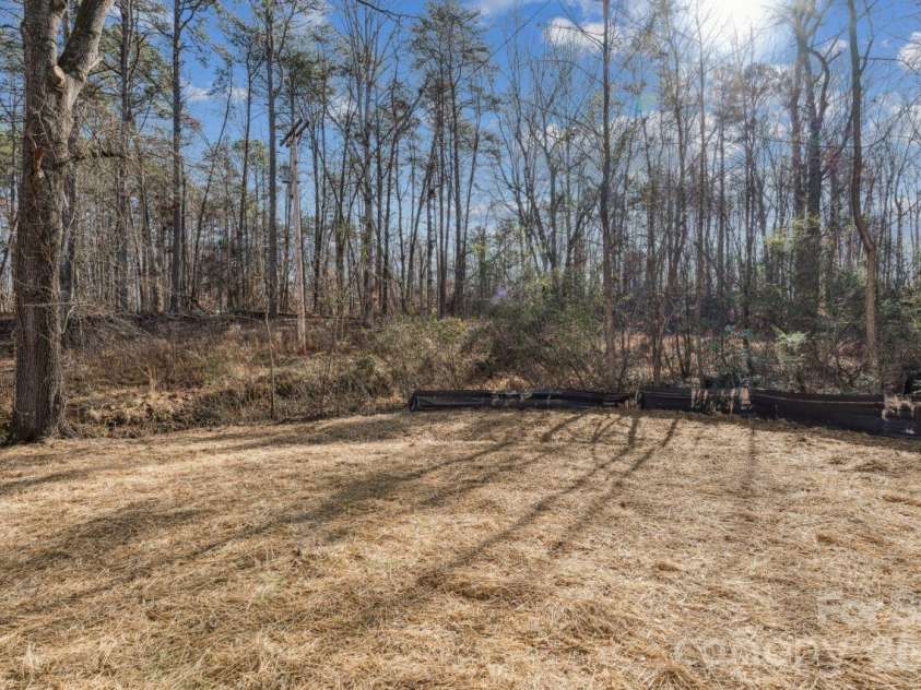 709 Hillsdale Drive, Cherryville, NC 28021.  MLS# CAR4333848, YatesRealty ID 4323. Backyard
