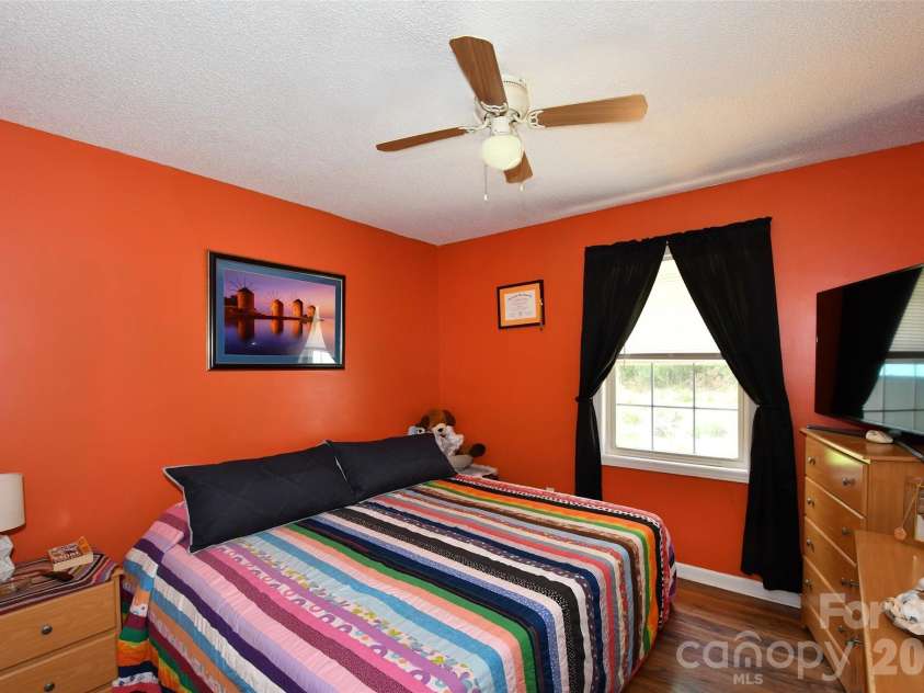 5502 and 5504 Wrenn Drive, Denver, NC 28037.  MLS# CAR4411804, YatesRealty ID 43234. 