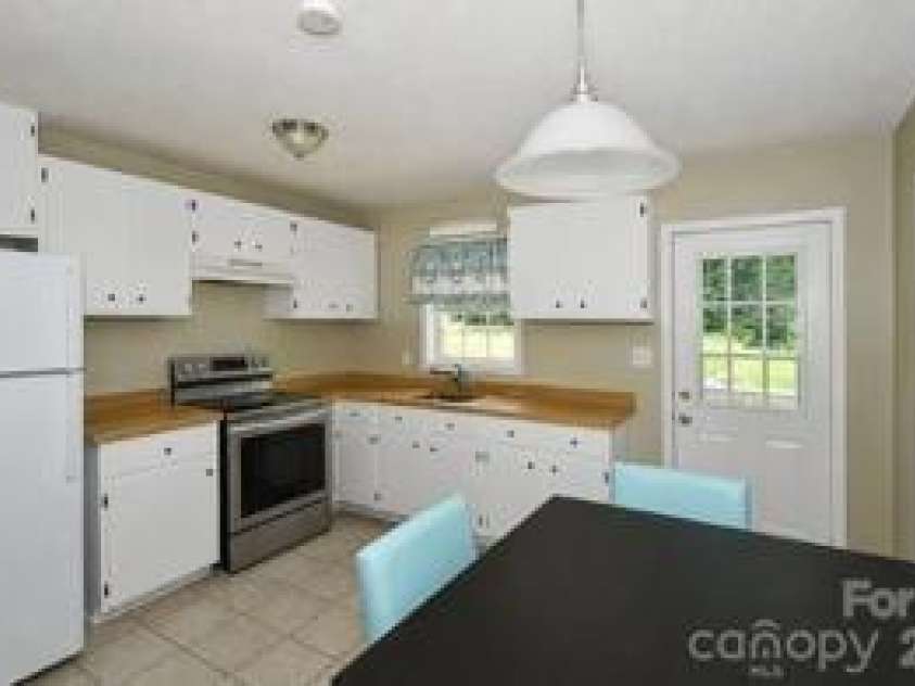5502 and 5504 Wrenn Drive, Denver, NC 28037.  MLS# CAR4411804, YatesRealty ID 43234. 