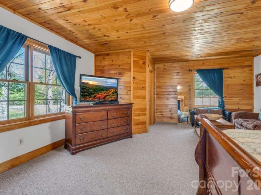 672 Cedar Trail, Fleetwood, NC 28626.  MLS# CAR4413544, YatesRealty ID 43235. 