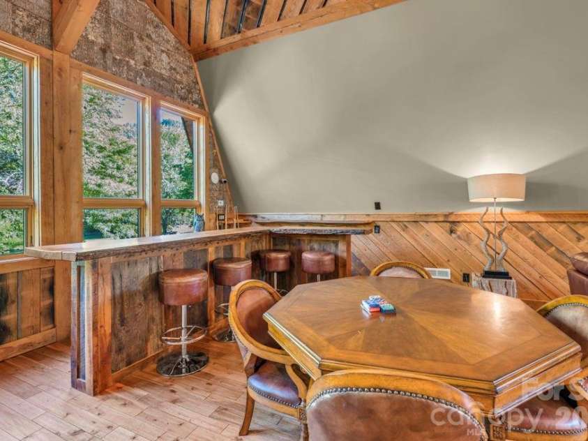 52 Eagle Cottage Lane, Banner Elk, NC 28604.  MLS# CAR4413511, YatesRealty ID 43236. 