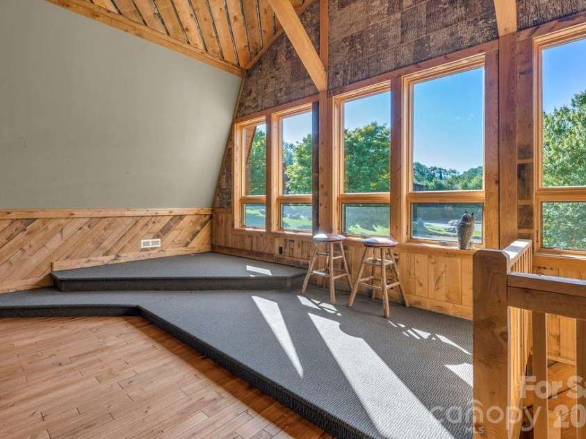 52 Eagle Cottage Lane, Banner Elk, NC 28604.  MLS# CAR4413511, YatesRealty ID 43236. 