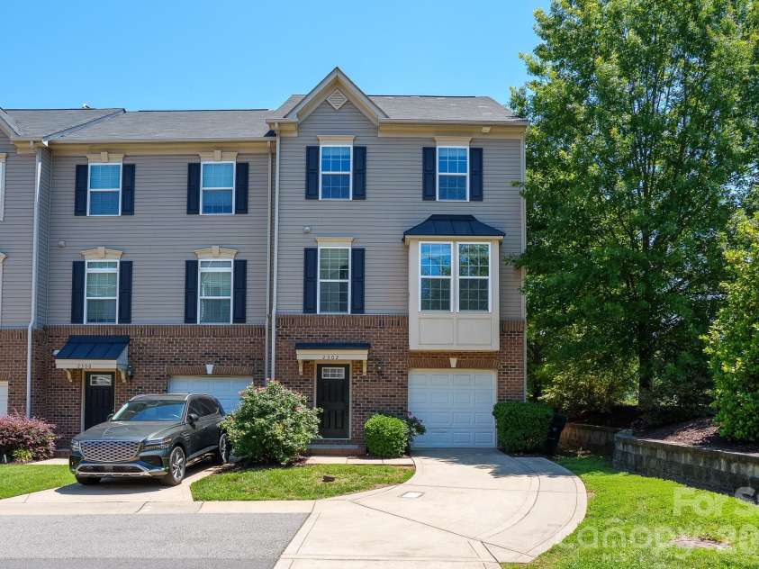 2302 Rachelwood Drive, Charlotte, NC 28273.  MLS# CAR4412862, YatesRealty ID 43237. 
