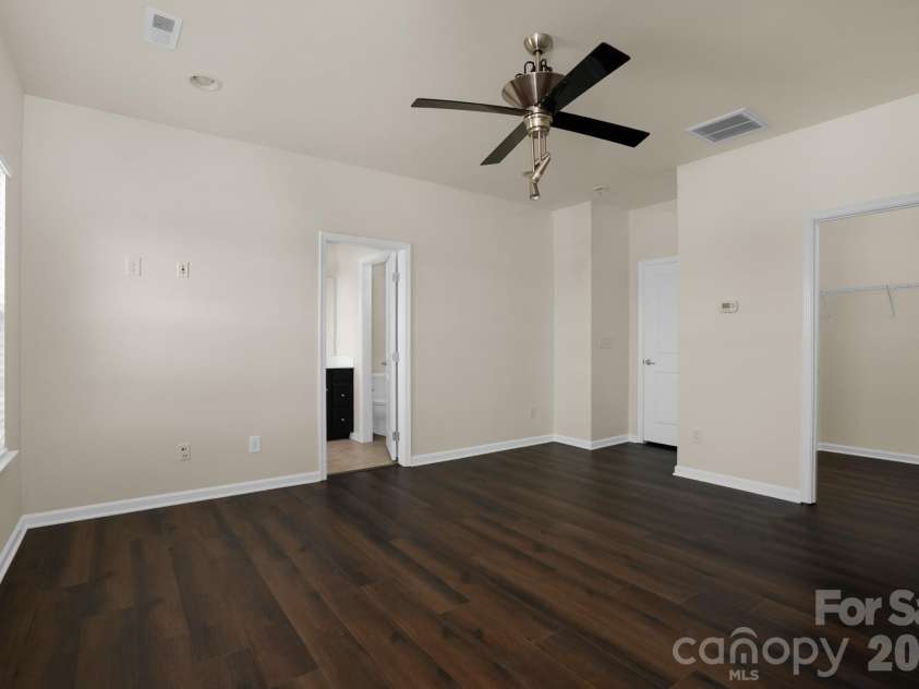 2302 Rachelwood Drive, Charlotte, NC 28273.  MLS# CAR4412862, YatesRealty ID 43237. 