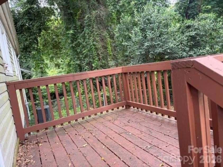 826 Davidson Avenue, Gastonia, NC 28052.  MLS# CAR4413623, YatesRealty ID 43240. Deck