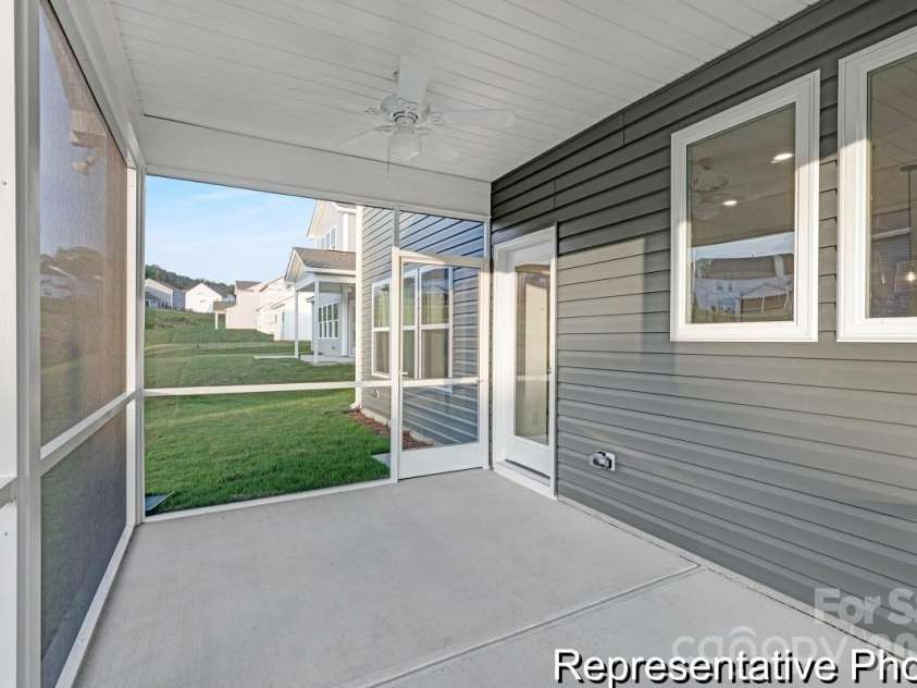 155 Tangle River Drive, Statesville, NC 28677.  MLS# CAR4413659, YatesRealty ID 43242. 