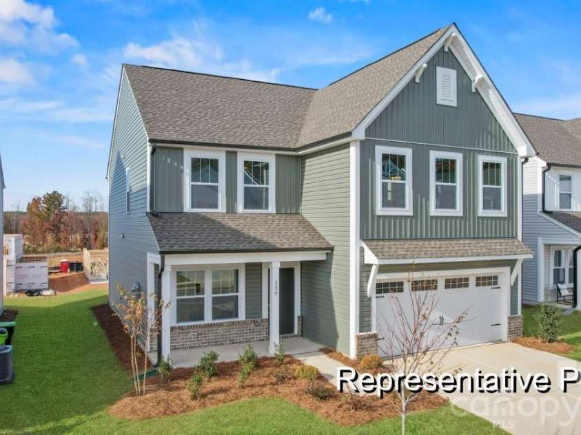 179 Bear Branch Drive, Statesville, NC 28677.  MLS# CAR4413678, YatesRealty ID 43243. 