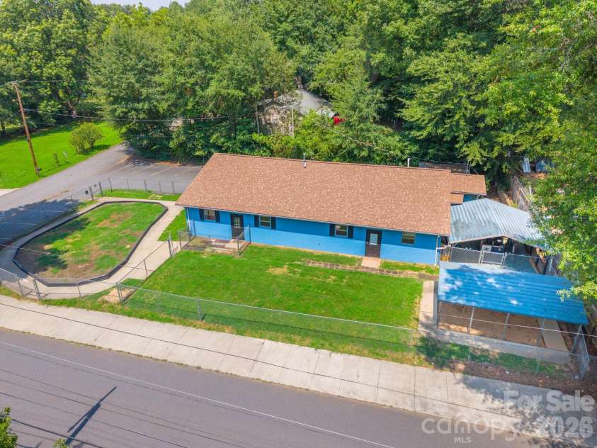 236 Textile Avenue, Spindale, NC 28160.  MLS# CAR4413698, YatesRealty ID 43244. 