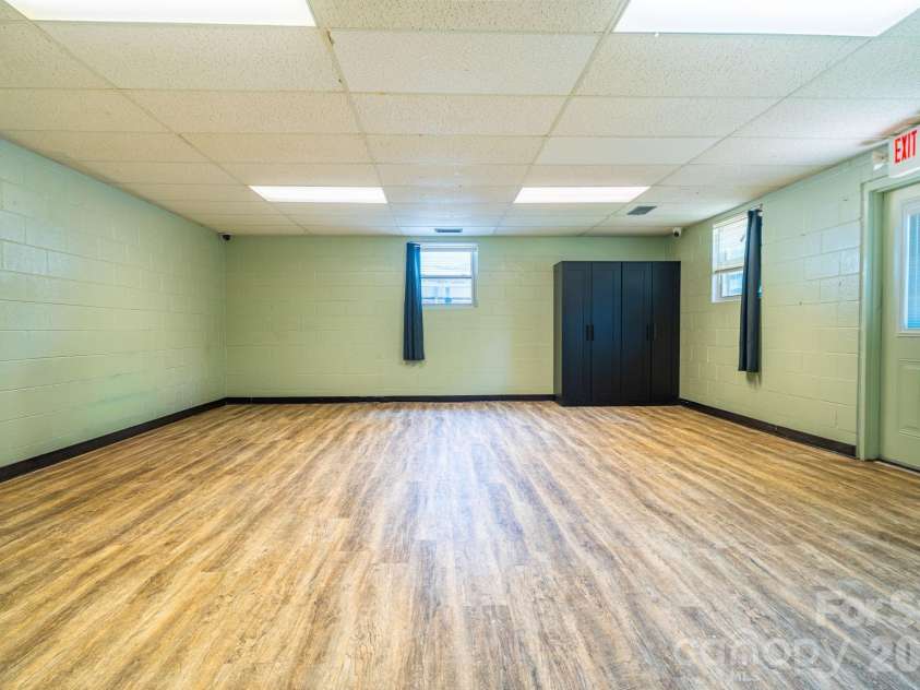 236 Textile Avenue, Spindale, NC 28160.  MLS# CAR4413698, YatesRealty ID 43244. 