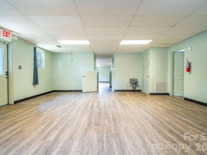 236 Textile Avenue, Spindale, NC 28160.  MLS# CAR4413698, YatesRealty ID 43244. 