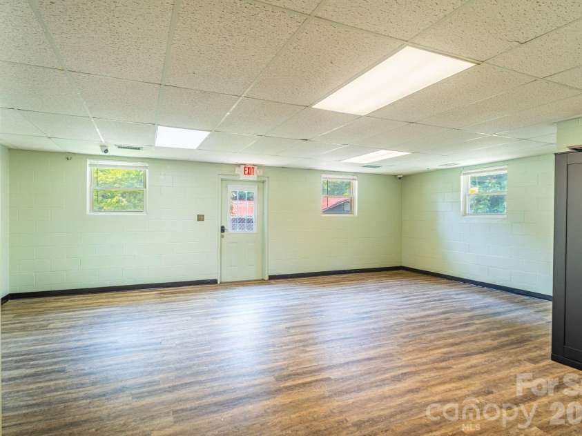 236 Textile Avenue, Spindale, NC 28160.  MLS# CAR4413698, YatesRealty ID 43244. 