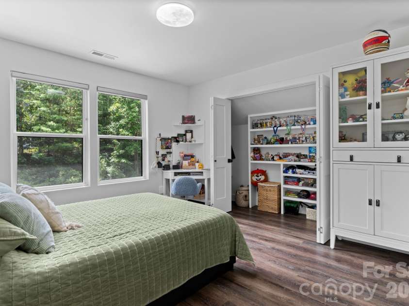 49 Timber Moss Drive, Asheville, NC 28804.  MLS# CAR4413689, YatesRealty ID 43247. 2nd Bedroom (Upper Level)