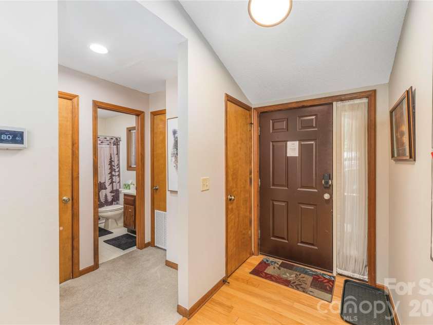 73 Mountain Breeze Drive, Maggie Valley, NC 28751.  MLS# CAR4413648, YatesRealty ID 43249. 