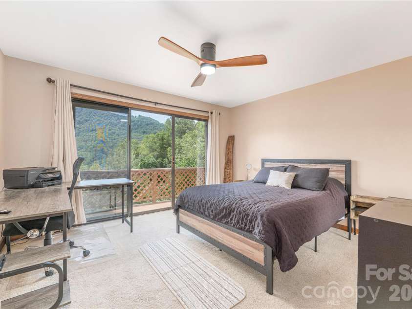 73 Mountain Breeze Drive, Maggie Valley, NC 28751.  MLS# CAR4413648, YatesRealty ID 43249. 