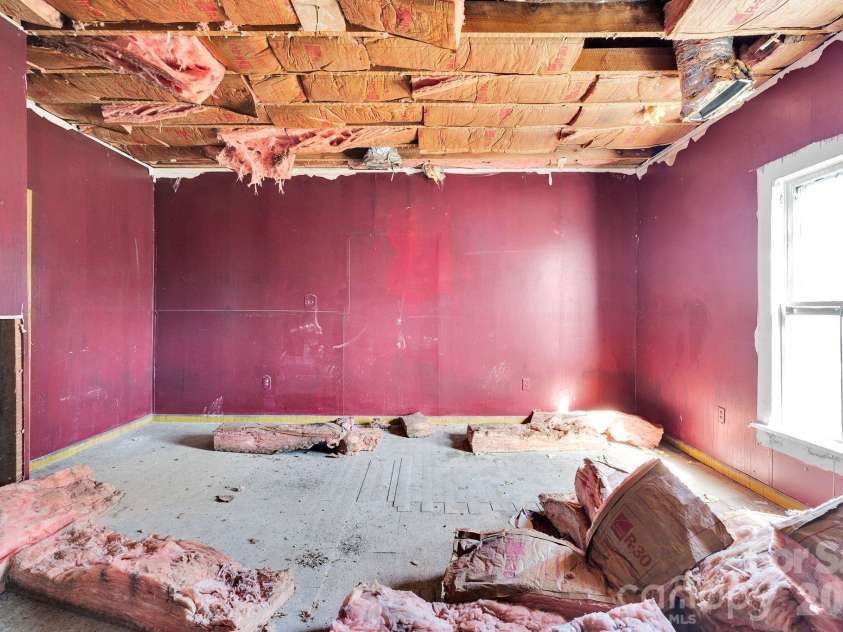 4521 Edgeland Road, Edgemoor, SC 29712.  MLS# CAR4341572, YatesRealty ID 4325. 