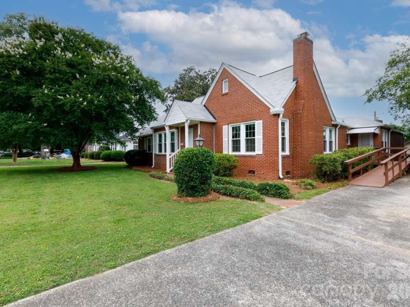 761 Milton Avenue, Rock Hill, SC 29730.  MLS# CAR4413795, YatesRealty ID 43254. 