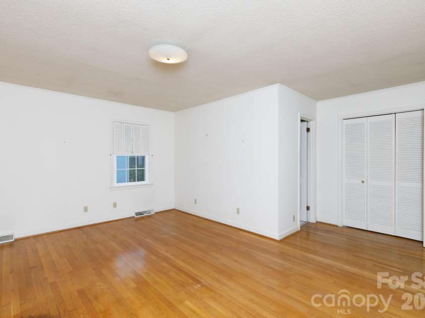 761 Milton Avenue, Rock Hill, SC 29730.  MLS# CAR4413795, YatesRealty ID 43254. 