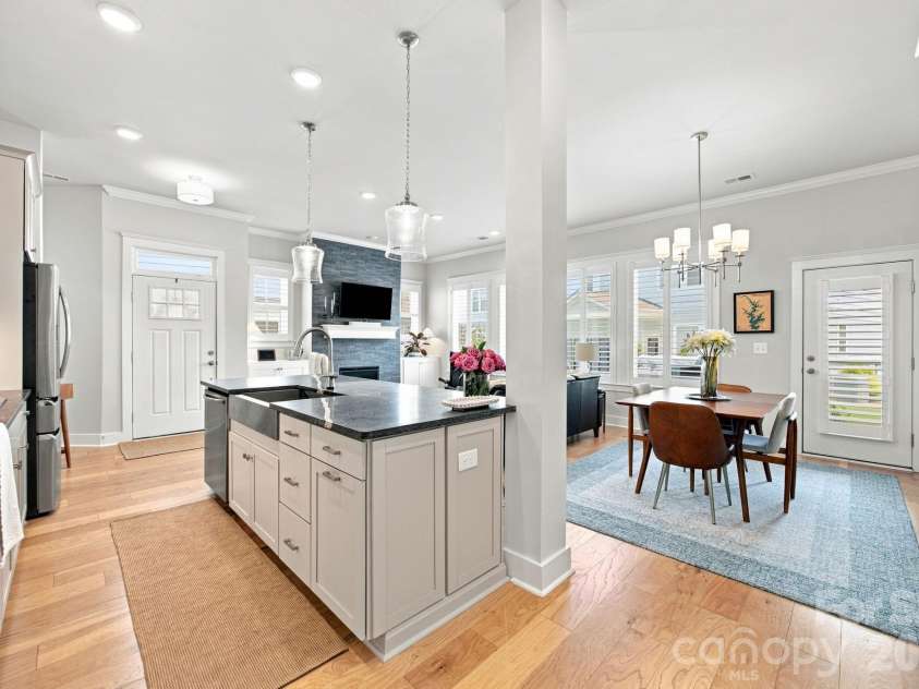 8121 Houser Street, Cornelius, NC 28031.  MLS# CAR4407032, YatesRealty ID 43256. 