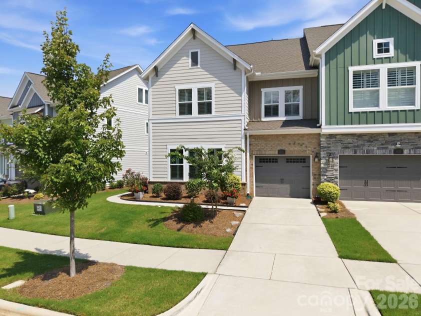 8121 Houser Street, Cornelius, NC 28031.  MLS# CAR4407032, YatesRealty ID 43256. 