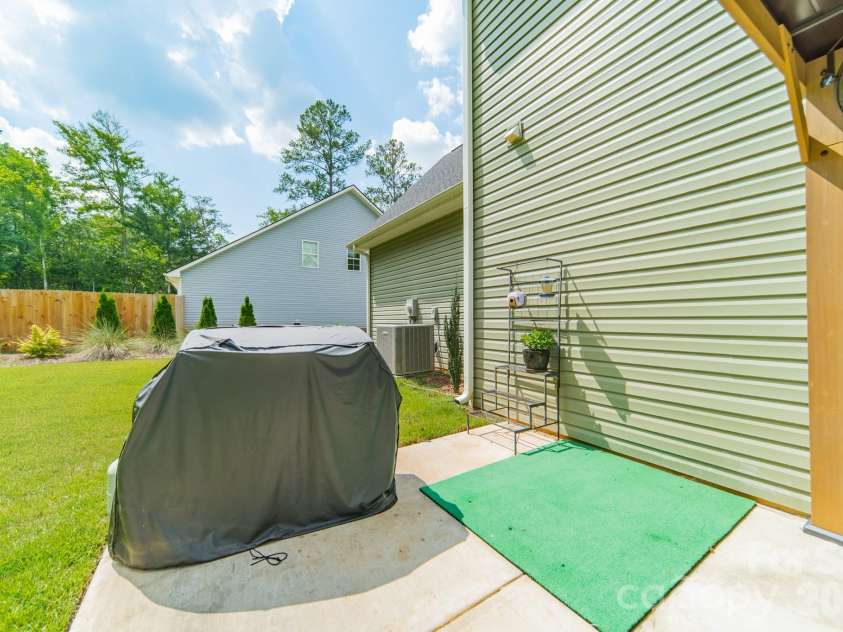 1977 Charles Avenue, Lancaster, SC 29720.  MLS# CAR4400805, YatesRealty ID 43259. Patio
