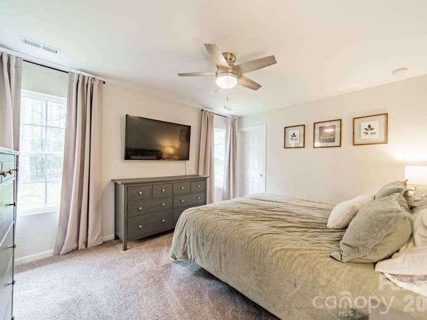 1977 Charles Avenue, Lancaster, SC 29720.  MLS# CAR4400805, YatesRealty ID 43259. Primary Bedroom