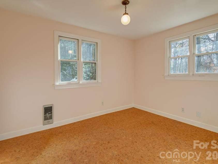 117 Woods View Trail, Fairview, NC 28730.  MLS# CAR4289341, YatesRealty ID 4326. Bedroom 3