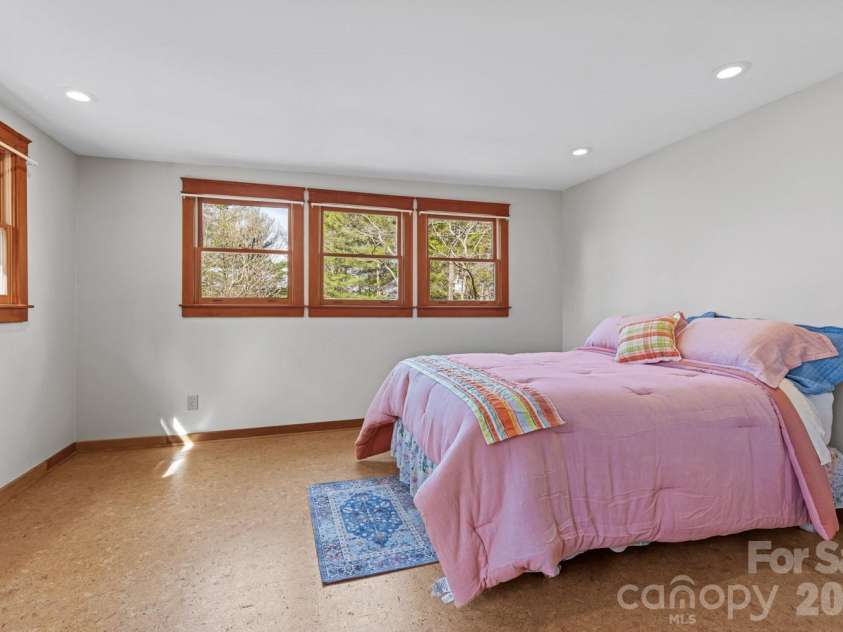 117 Woods View Trail, Fairview, NC 28730.  MLS# CAR4289341, YatesRealty ID 4326. Primary suite with wonderful views.