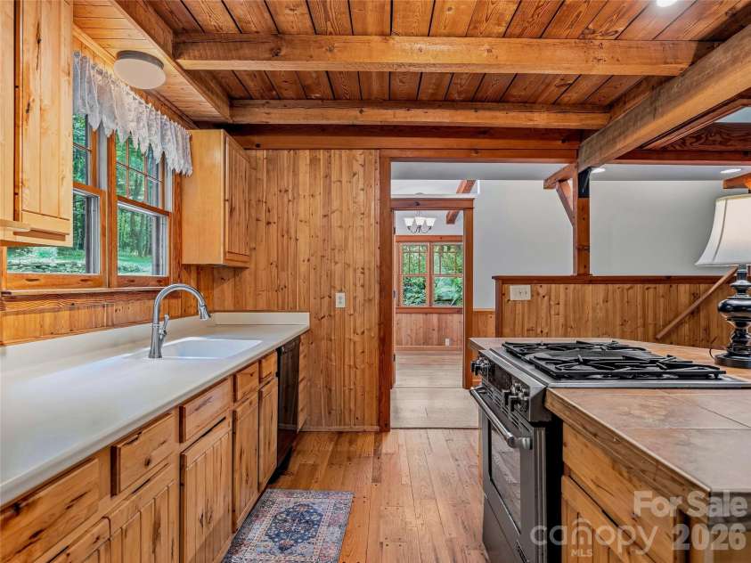 117 Woods View Trail, Fairview, NC 28730.  MLS# CAR4411756, YatesRealty ID 4326. 