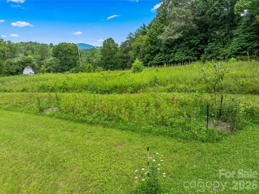 117 Woods View Trail, Fairview, NC 28730.  MLS# CAR4411756, YatesRealty ID 4326. 