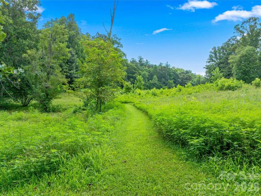 117 Woods View Trail, Fairview, NC 28730.  MLS# CAR4411756, YatesRealty ID 4326. 