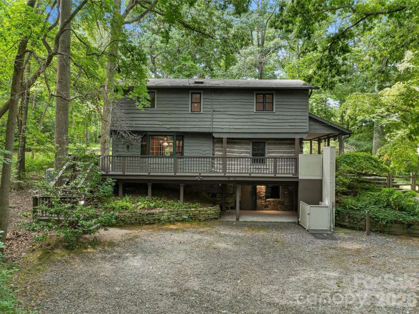117 Woods View Trail, Fairview, NC 28730.  MLS# CAR4411756, YatesRealty ID 4326. 