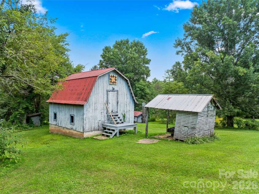 117 Woods View Trail, Fairview, NC 28730.  MLS# CAR4411756, YatesRealty ID 4326. Lower barn