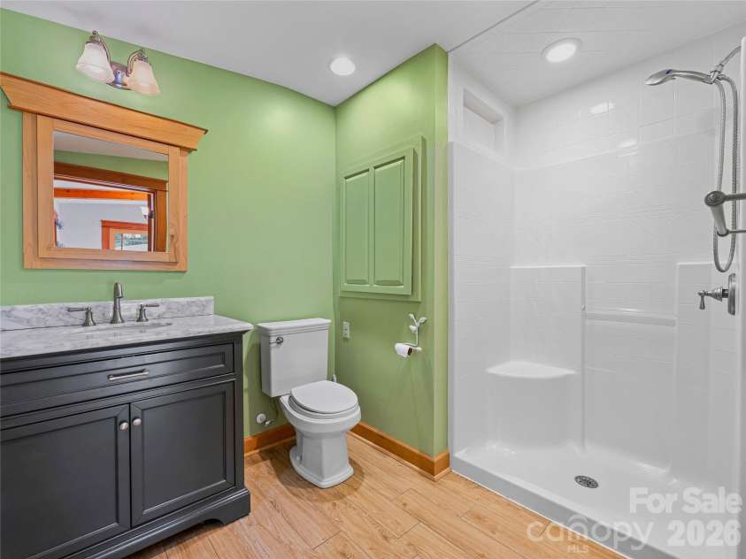 117 Woods View Trail, Fairview, NC 28730.  MLS# CAR4411756, YatesRealty ID 4326. Main level bath