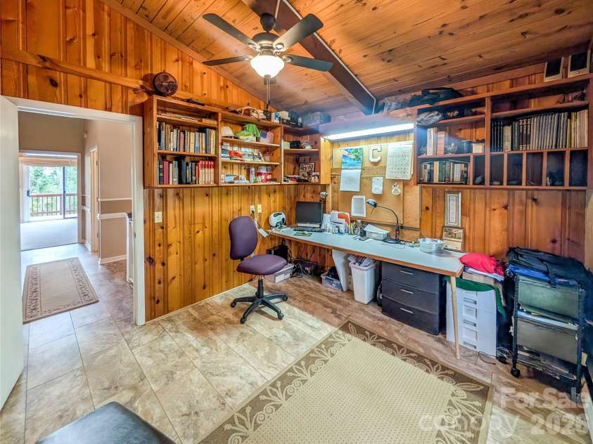 520 Washburn Road, Spruce Pine, NC 28777.  MLS# CAR4411395, YatesRealty ID 43265. 