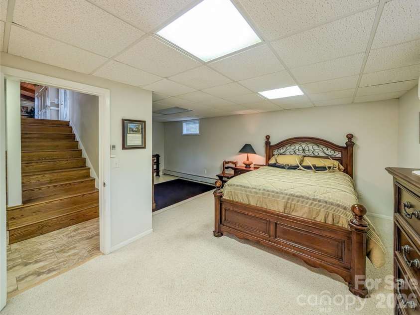 520 Washburn Road, Spruce Pine, NC 28777.  MLS# CAR4411395, YatesRealty ID 43265. 
