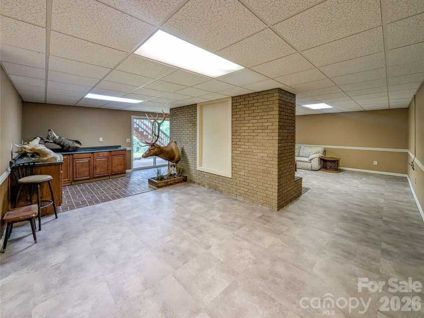 520 Washburn Road, Spruce Pine, NC 28777.  MLS# CAR4411395, YatesRealty ID 43265. 