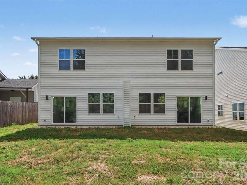 206 Todd Lane, Charlotte, NC 28208.  MLS# CAR4407563, YatesRealty ID 43267. 