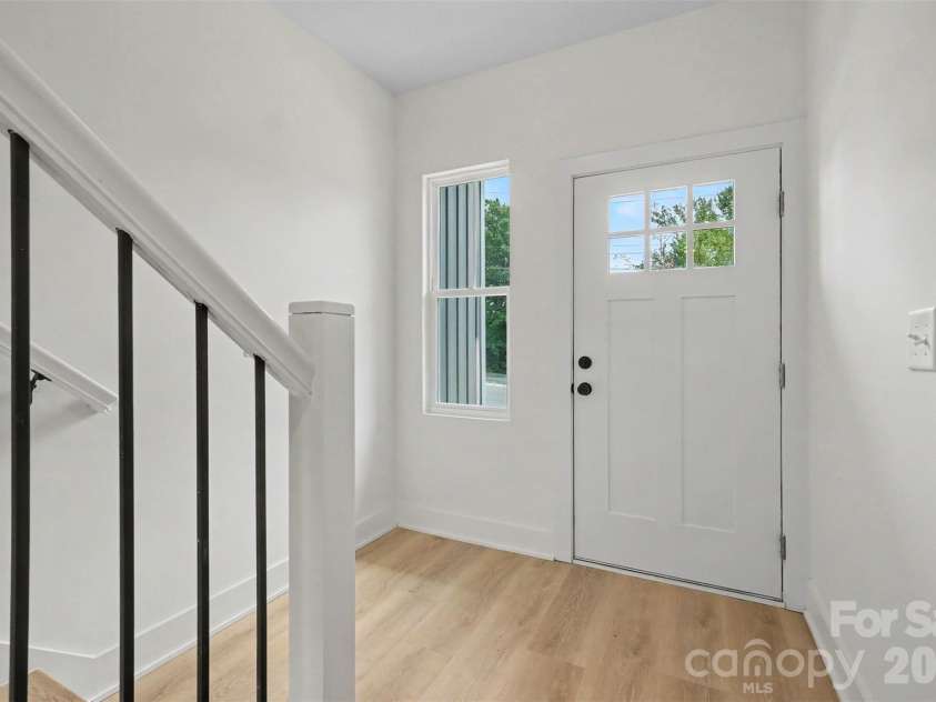 206/208 Todd Lane, Charlotte, NC 28208.  MLS# CAR4407364, YatesRealty ID 43269. 