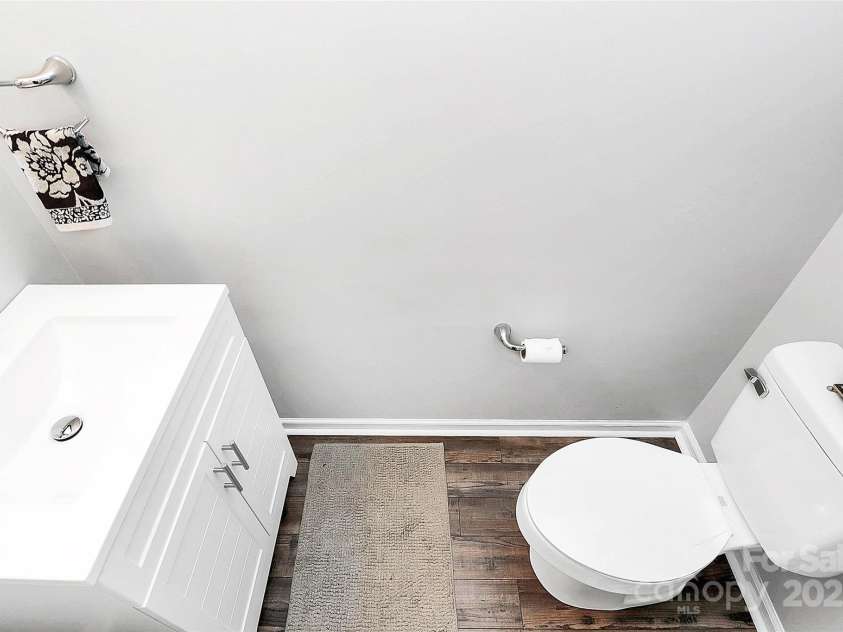 19613 Feriba Place, Cornelius, NC 28031.  MLS# CAR4237482, YatesRealty ID 4327. 